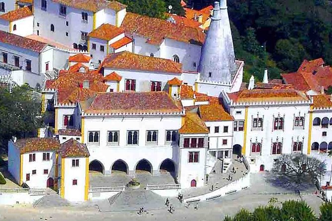 Tour Portugal 4 Days - Coastal Views in Cascais
