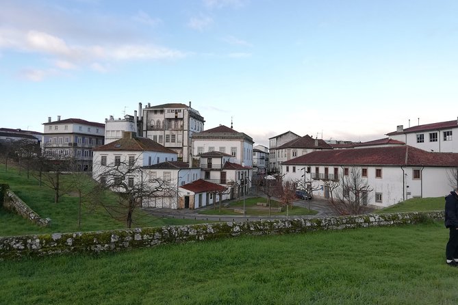 Tour Vigo and Santiago De Compostela: Departure From Braga and Guimarães - Transportation and Amenities