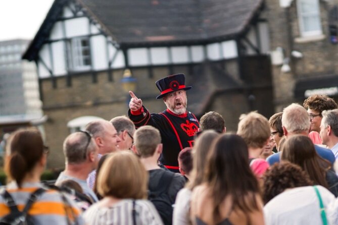 Tower of London: Early Entry & Guided Tour With the Beefeaters - Guest Experiences and Reviews