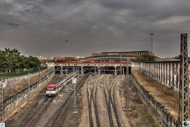 Transfer From Seville to Santa Justa Railway Station - Inclusions of the Service