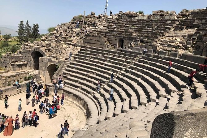 Umm Qais, Jerash & Ajloun Castle Day Tour From Amman - Umm Qais: Ancient Ruins