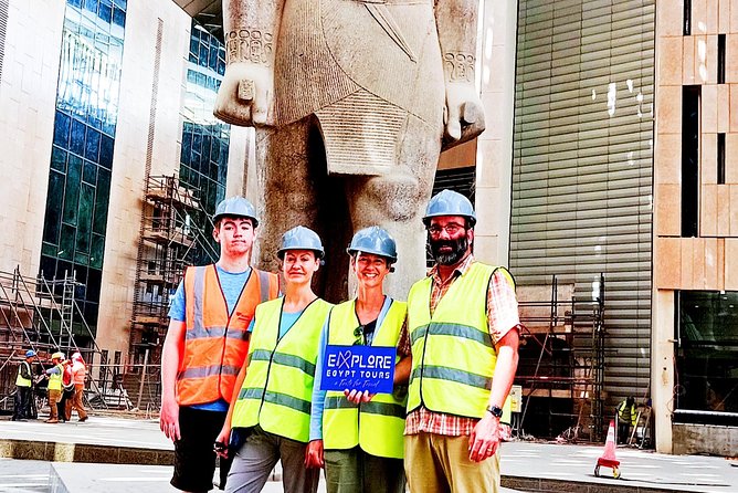 Unique Tour to the GEM & Inside the Great Pyramid in Giza - Conservation Labs and Grand Hall