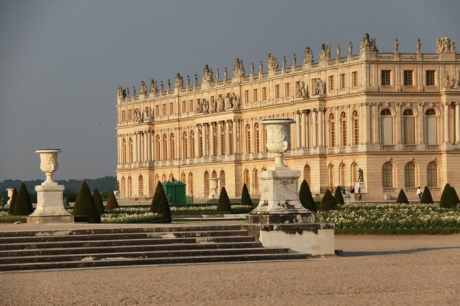 Versailles Palace Timed Entrance Ticket With Audio Tour - Meeting and Pickup