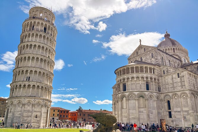VIP Full-Day Private Pisa and Lucca Tour From Montecatini - Exploring Lucca
