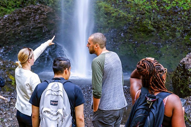 Visit Multnomah Falls, Two Waterfalls, & Vista House - Discovering Bridal Veil Falls