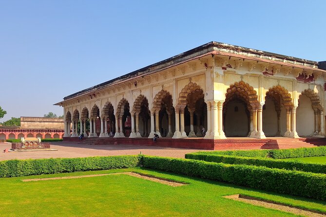 Visit Taj Mahal and Agra Fort at Sunrise With Private Guide/Breakfast Included - Whats Included in the Package