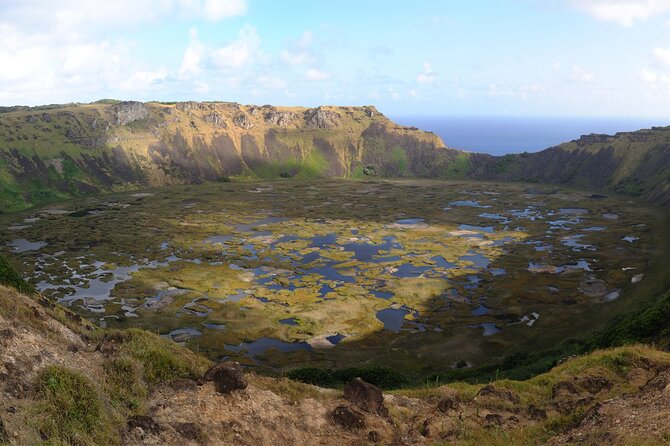 Volcanic Wonders and the Kingdom of the Birdman: Half Day - Unraveling the Mysteries of the Birdman