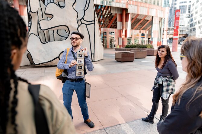 Walkin With Colin: Chicago History-Mystery-Comedy-Tragedy Tour - Uncovering the Citys Entertaining History