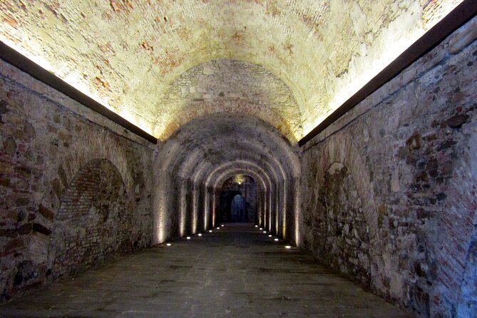 Walking Ramparts Tour in Lucca - Tour Experience Highlights