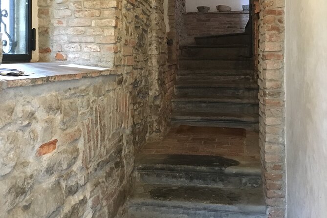 Walking Tour in an Ancient Private Tower House in the Historic Center of Bergamo - Meeting Point and Accessibility