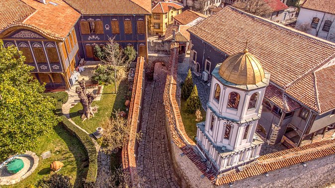 Walking Tour of Plovdivs Top Attractions - Meeting and Pickup