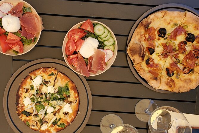 Willamette Valley Pinot Noir & Wood Fired Pizza Pairing Tour - Convenient Door-to-Door Transportation Options