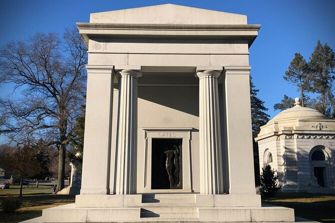 Woodlawn Cemetery: A Self-Guided Audio Tour of Gilded Age Art and Architecture - Features of the Audio Tour