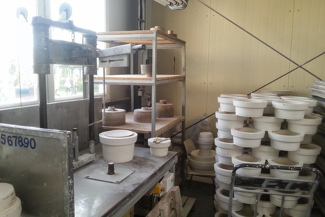 Wroclaw to Pottery Factory in Boleslawiec Private Tour Including Tickets - Visiting Factory Shops for Souvenirs