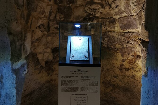 1 Hour Walking Tour The Ancient Jewish Quarter in Lecce - Accessibility Features