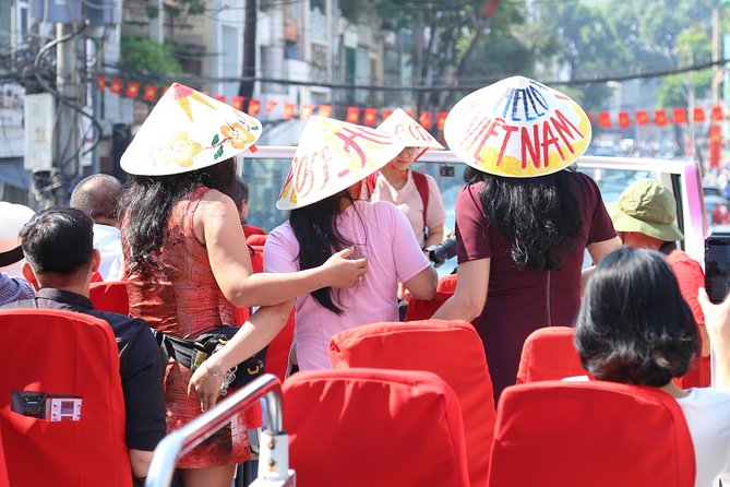 1 Round Ho Chi Minh City Bus Tour + Saigon Skydeck Pass - Accessibility Features