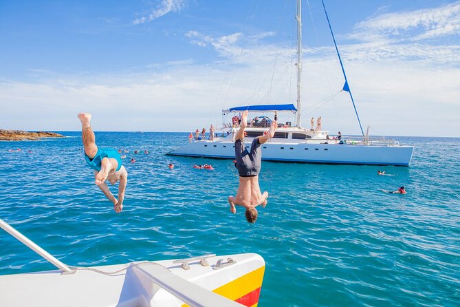 #1 Snorkeling Tour in Catamaran. Open Bar & Snacks Included - Customer Reviews