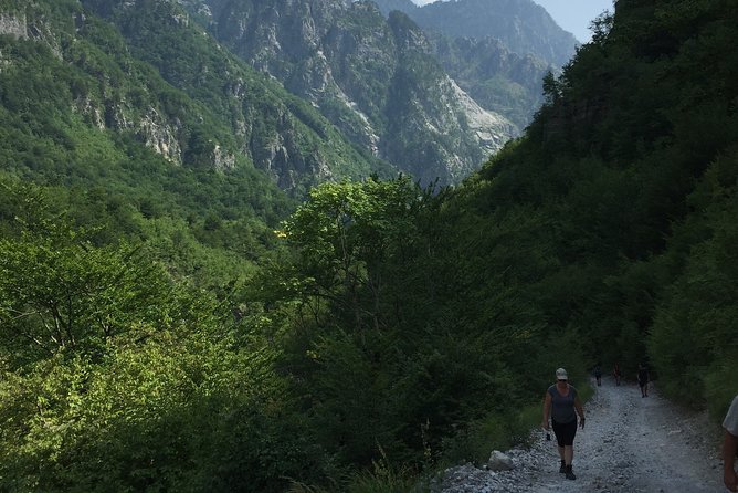 12-Day Grand Tour From Northern Mountains to South Riviera - Discovering the South Coast
