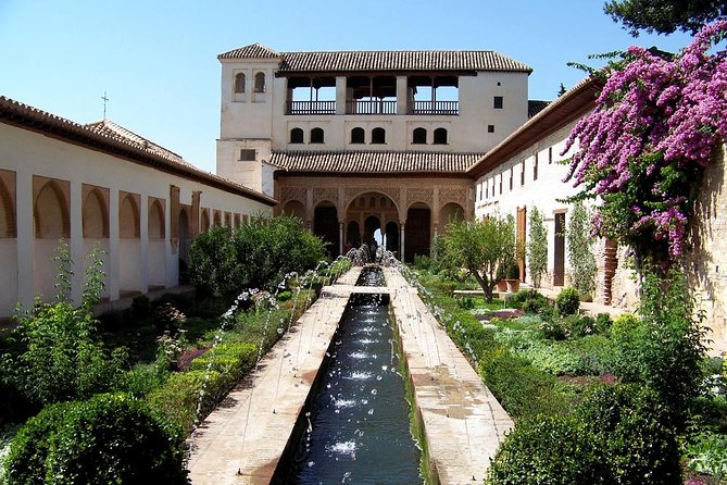 2-Day Granada Tour From Seville Including Skip-The-Line Access to Alhambra Palace and Arabian Baths - Traveler Requirements