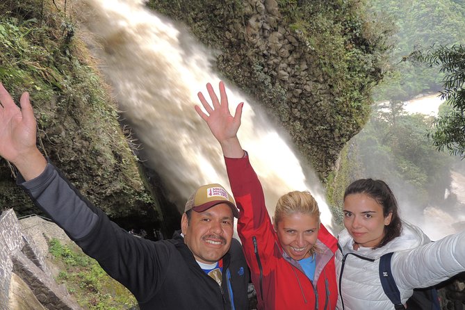 2-Days Cotopaxi and Baños Journey - Laguna De Quilotoa