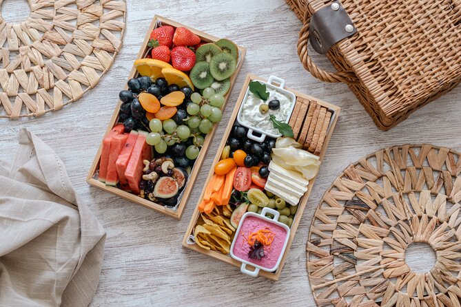 2 Hour Private Picnic and Photoshoot Experience in Lisbon Area - Location and Meeting Point