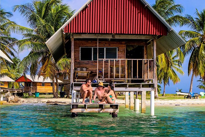 2D/1N Private Cabin Over-the-Ocean INCL Meals & Day Tour - Accommodation Features