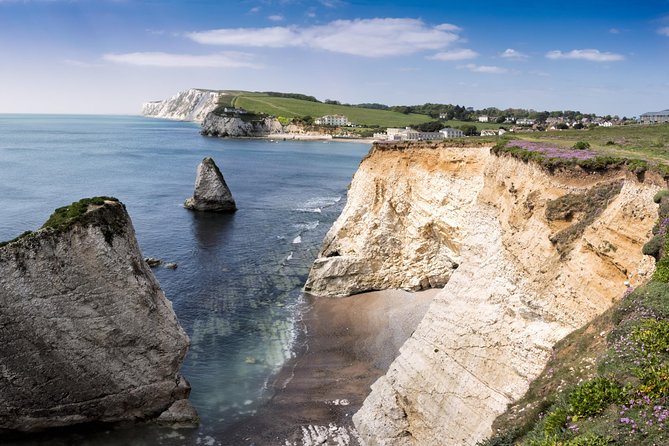 3-Day Isle of Wight and the Southern Coast Small-Group Tour From London - Accommodation and Dining