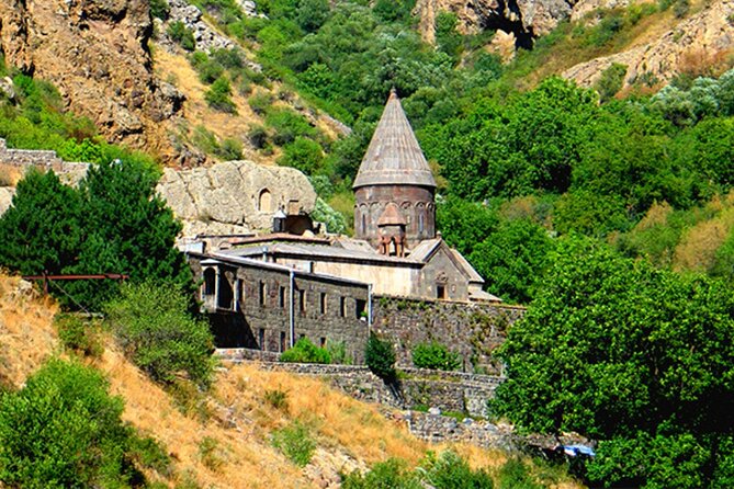 3 Days / 2 Nights Ready Tour Package in Armenia - Transportation and Logistics