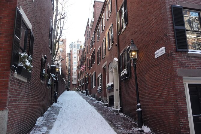 3-Hour Private Cold Weather- Warm Van Driving Tour of Boston - Hassle-free Pickup and Accessibility