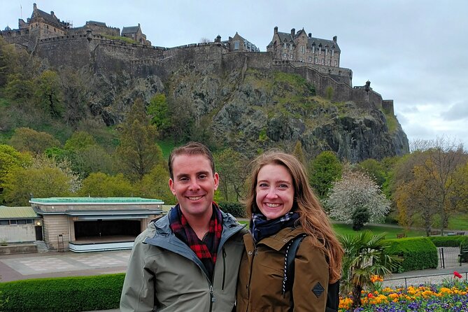 3 Hours Edinburgh City Highlights Private Walking Tour - Meeting and Pickup
