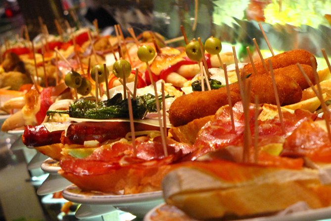 3 Hours Private Guided Tapas Walking Tour in Seville - Inclusions and Additional Information