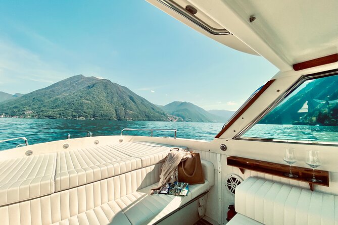 3 Hours Private Tour by Colombo Speedboat on Lake Como - Meeting and Pickup