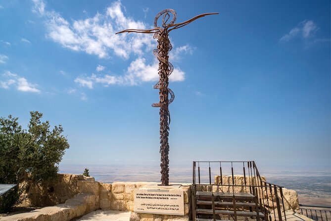3-Night Jordan Tour With Wadi Rum Overnight From Sheikh Hussein Border Crossing - Accommodations Provided