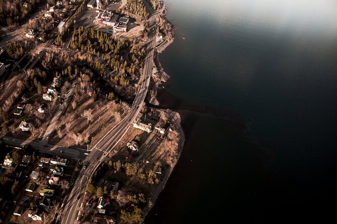 30-Mile North Shore Helicopter Tour - Small-Group Adventure Experience