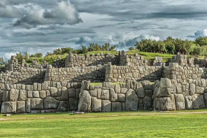 4 Day- Cusco Sacred Valley - Machupicchu and Rainbow Mountain - Included Meals and Transport