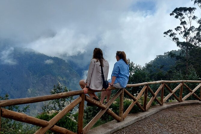 4 Hours Adventure Jeep Tour in Central Madeira Portugal - Customer Feedback