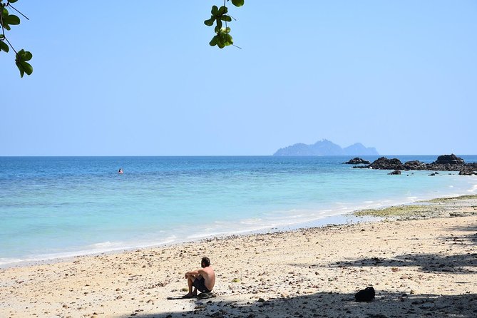 4 Island Tour to Emerald Cave by Longtail Boat From Koh Lanta - Inclusions and Amenities