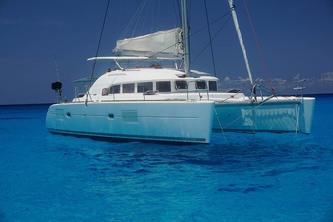5-Hour Private 38 Luxury Catamaran 2-Stop Tour W/ Food, Open Bar & Snorkeling - Accessibility and Participation