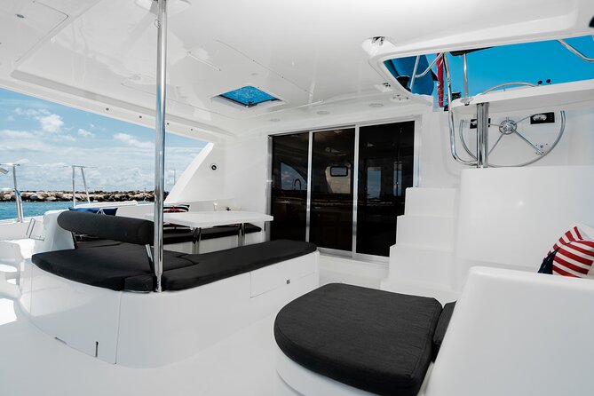 8-Hour Private 44 Leopard Catamaran Tour to Cozumel Beach W/Food & Open Bar - Accessibility and Restrictions