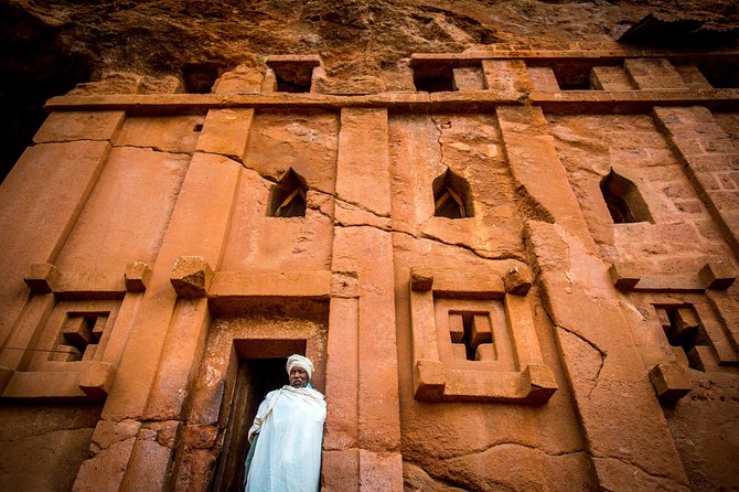 9 Days Tours To Danakil Depression, Simen MNP, Lalibela With Omo Valley Tribes - Taking in Omo Valley Tribes