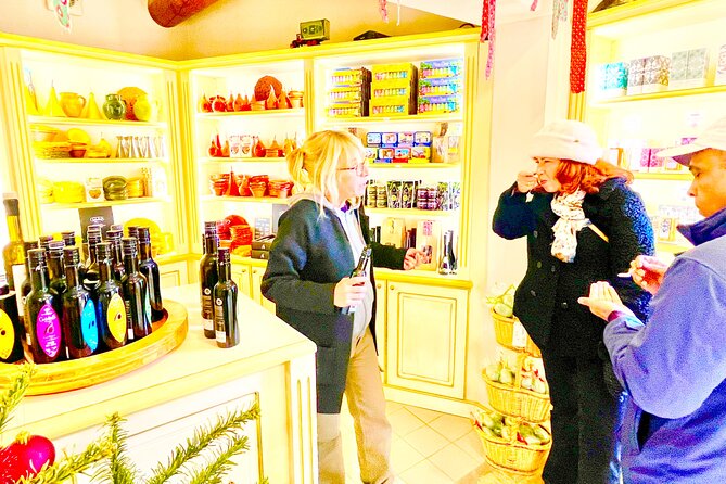 A Day in Arles, Les Baux and Saint-Rémy - Discovering Saint-Rémys Historic Charm