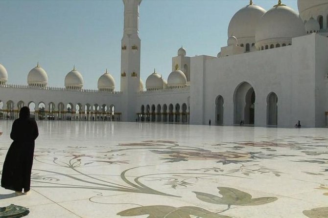 Abu Dhabi City Tour, Emirates Palace, Grand Mosque, Louvre Museum - Dress Code and Restrictions
