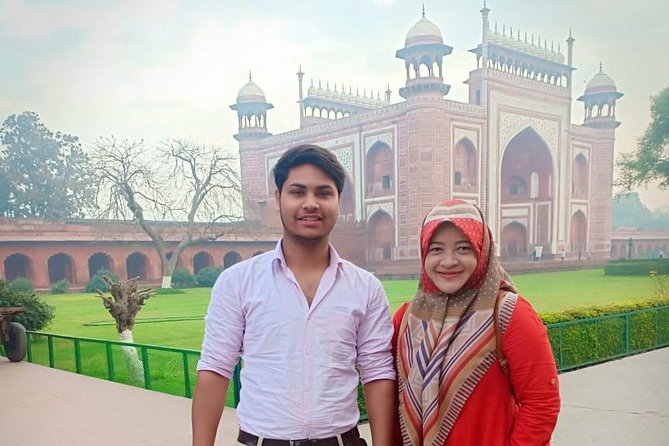 Agra City Tour by Private Car (Taj Mahal & Agra Fort) - Pickup and Accessibility