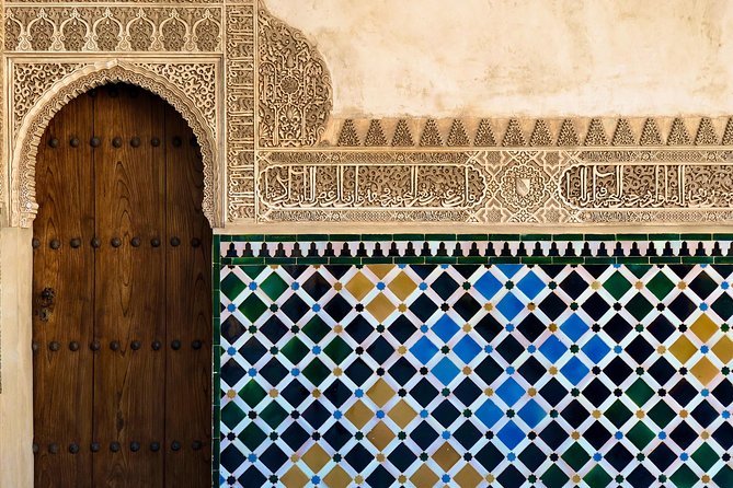 Alhambra Private Tour From Malaga: With Transport and Skip-The-Line-Tickets - Reviews and Customer Feedback