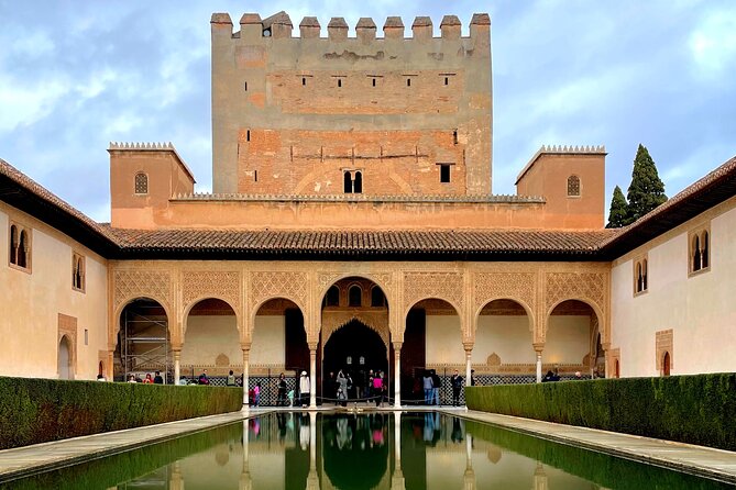 Alhambra Private Tour - Meeting and Pickup