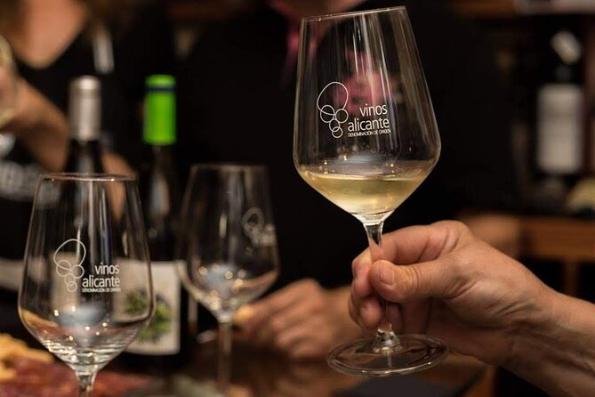Alicante Traditions and Tasting at the Market - Photogenic Moments at the Market