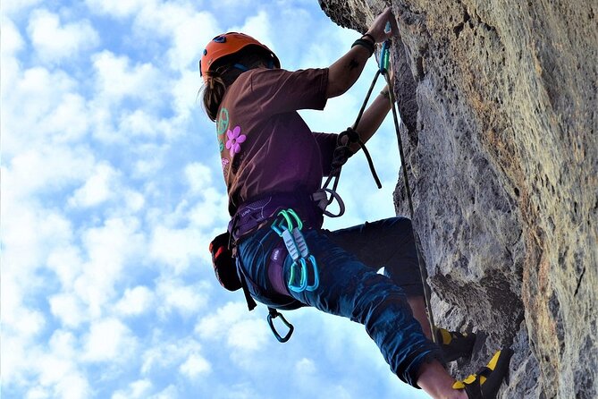 All Day Guided Rock Climbing in Izmir - Meeting and Pickup Details