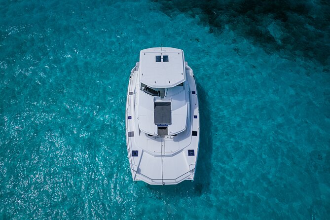 All Inclusive Tulum: Private Luxury Catamarán 51 Leopard 4hrs - Perfect for Special Occasions