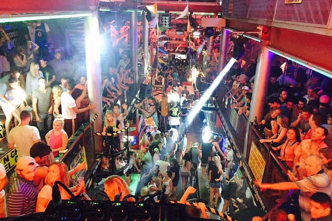All You Can Drink (3 Hrs) - El Squid Roe Los Cabos - Venue and Location Information