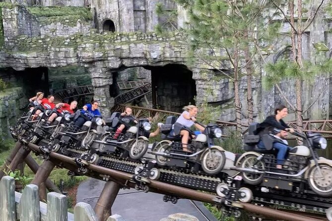 Anaheim Resort Private Transfer to or From Universal Studios - Pricing and Included Features